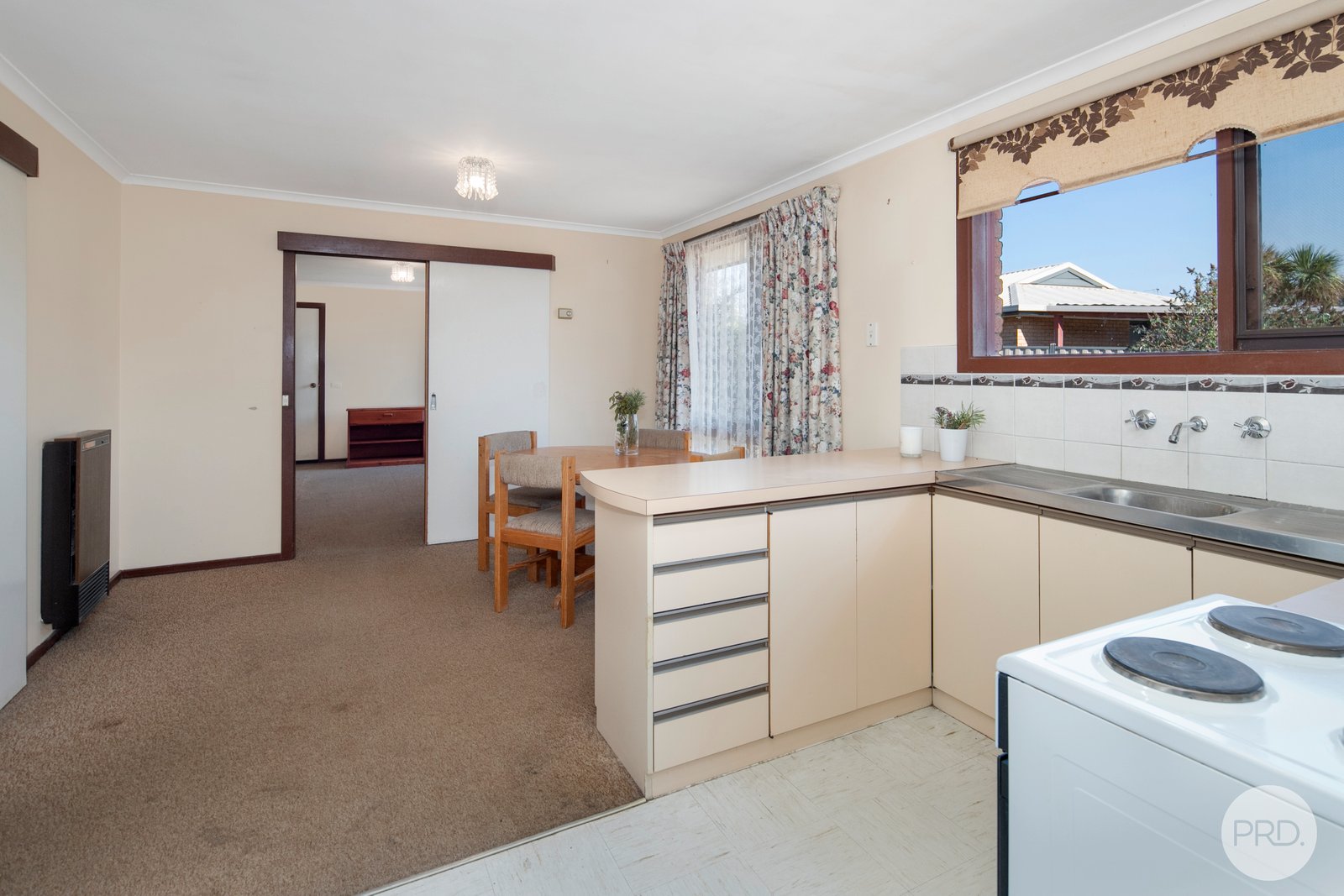 6 Phillip Street CRESWICK 3