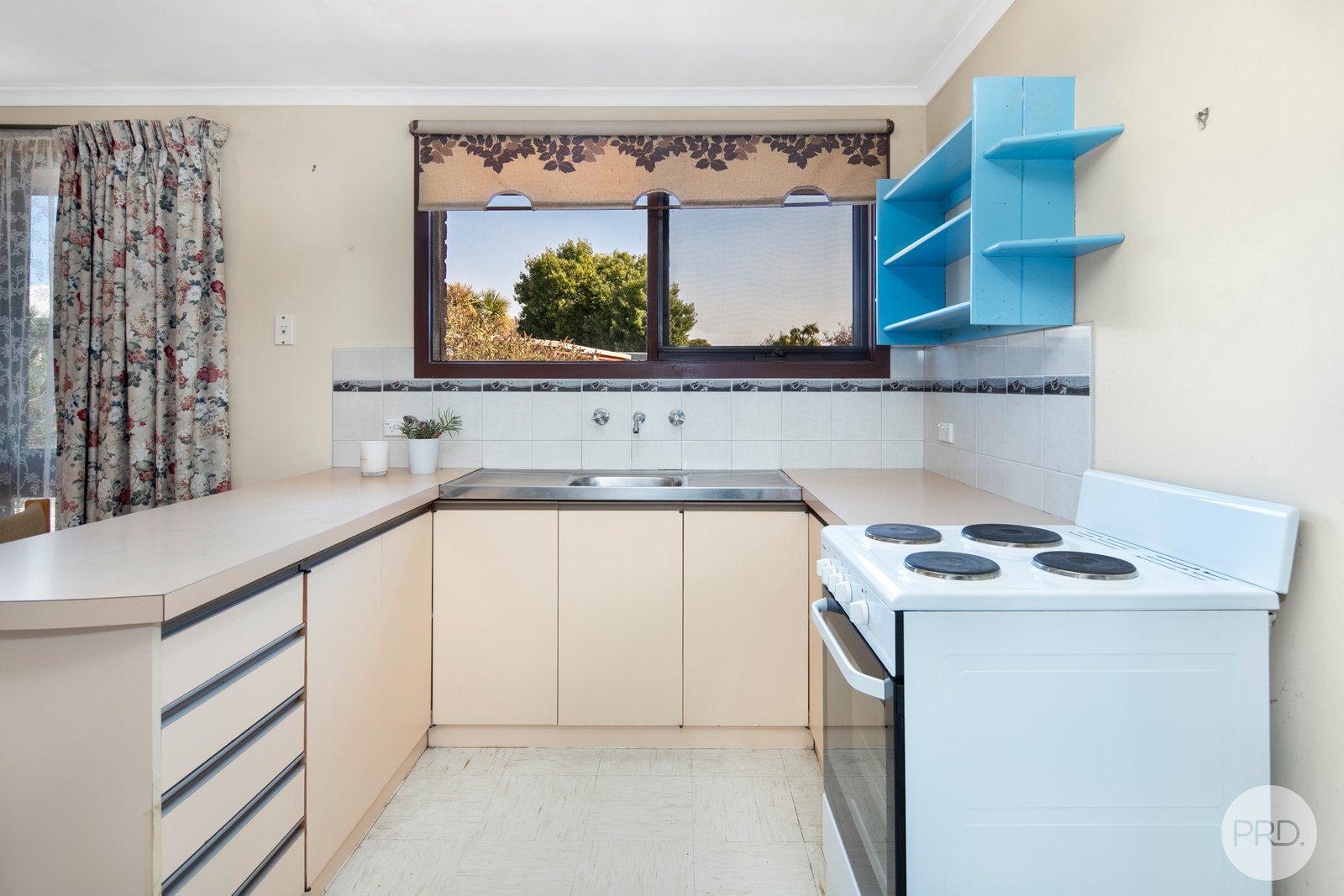 6 Phillip Street CRESWICK 4