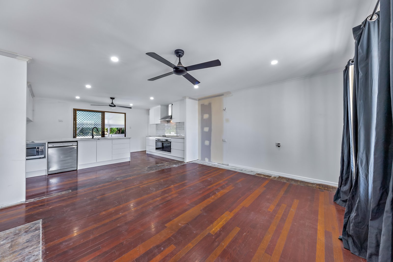 6 Picaninni Close CANNONVALE 3