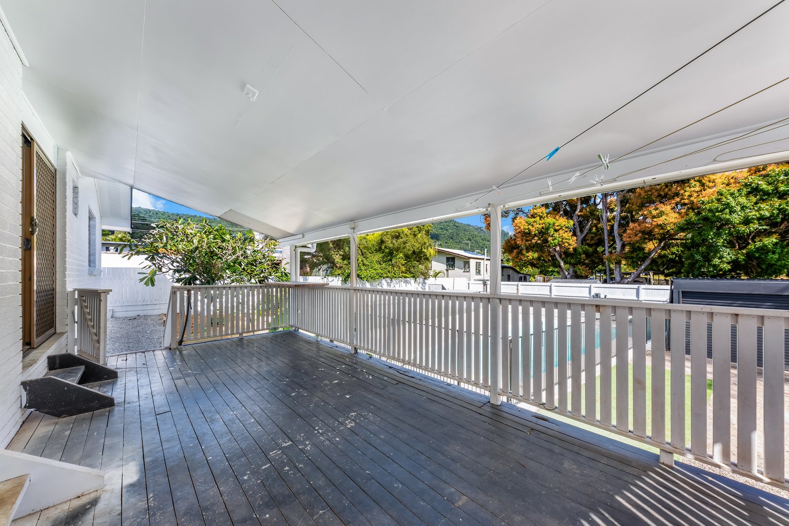 6 Picaninni Close CANNONVALE 17