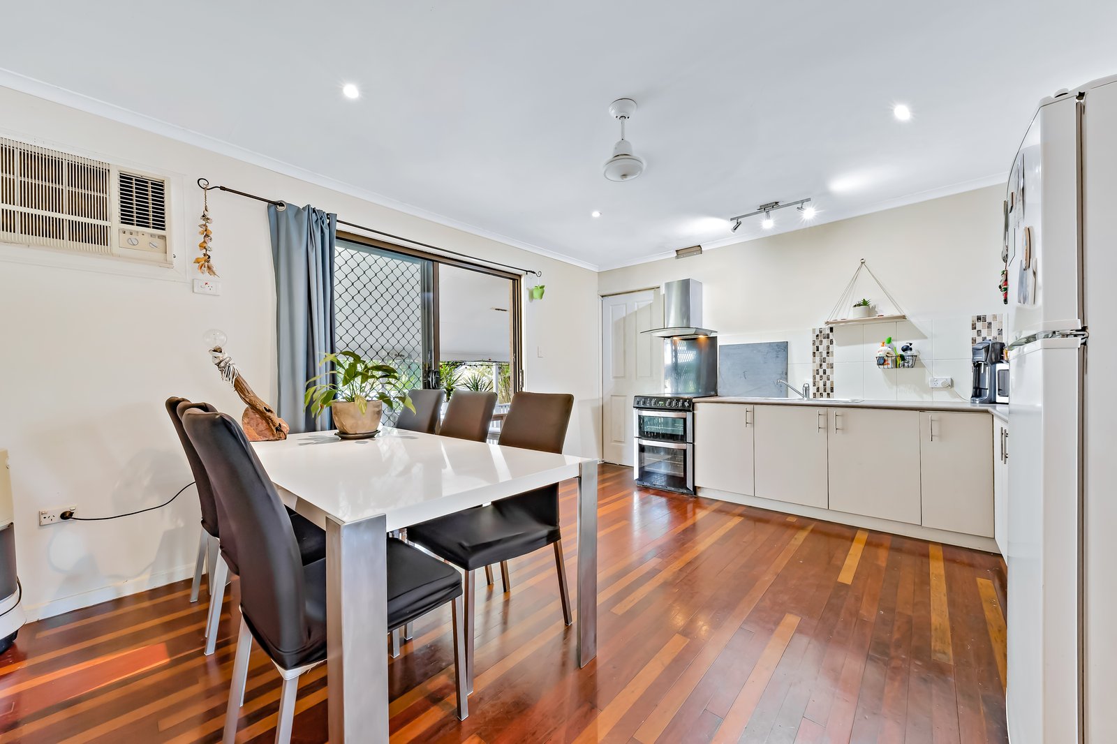 6 Picaninni Close CANNONVALE 6