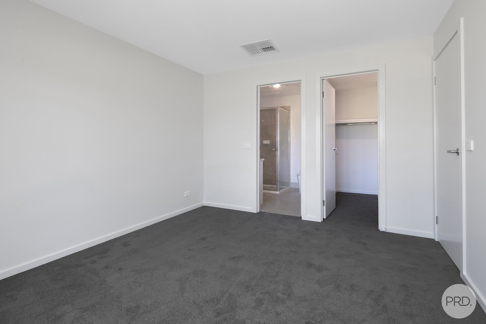 6 Picasso Street WINTER VALLEY 4