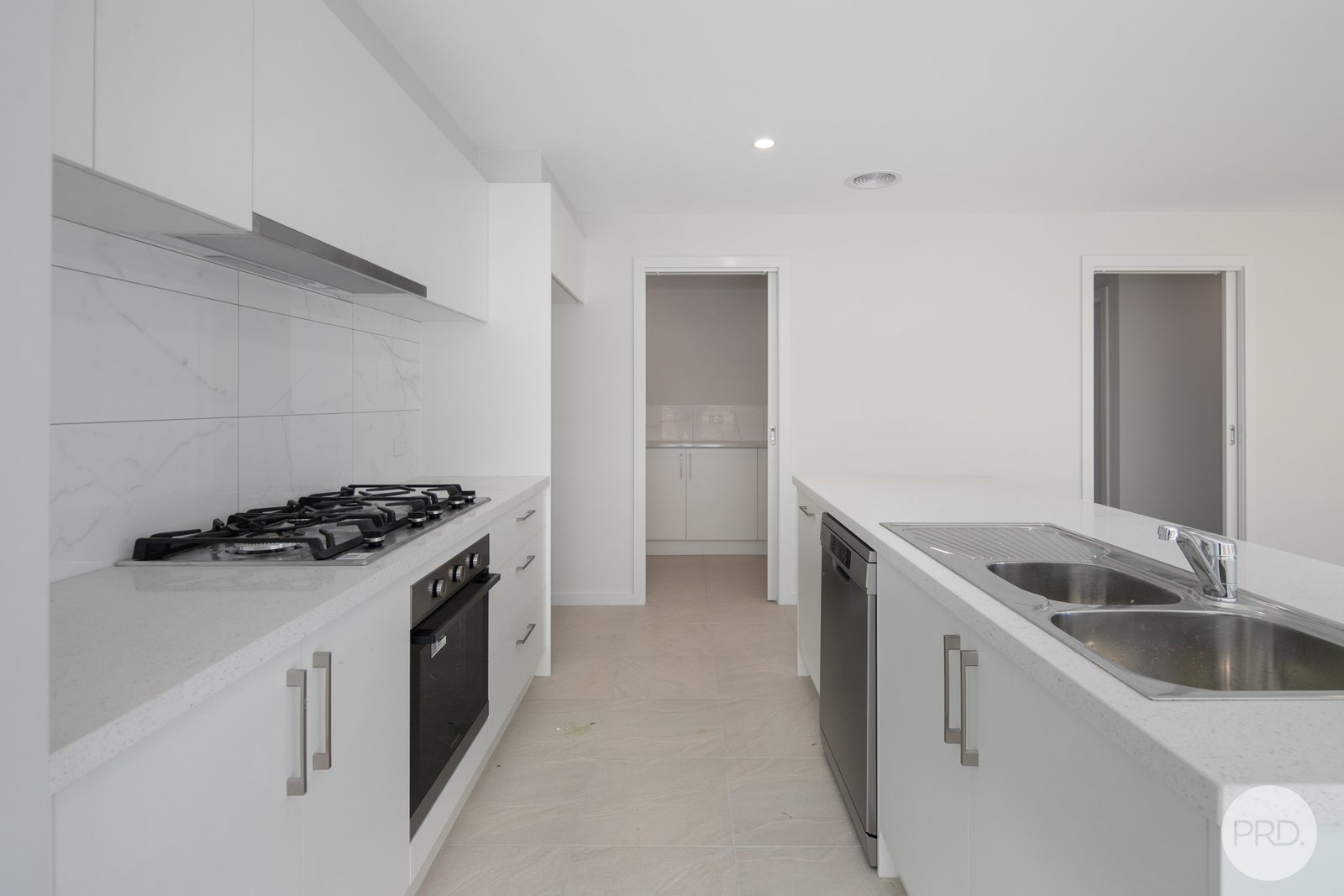 6 Picasso Street WINTER VALLEY 8