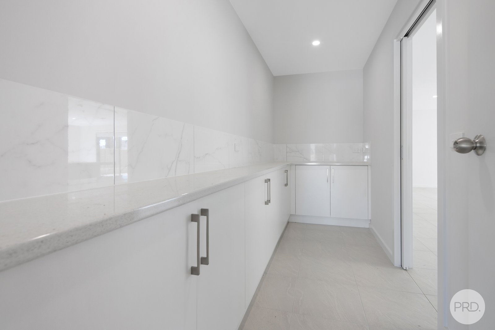 6 Picasso Street WINTER VALLEY 9