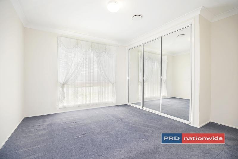 6 Picnic Place CLAREMONT MEADOWS 5