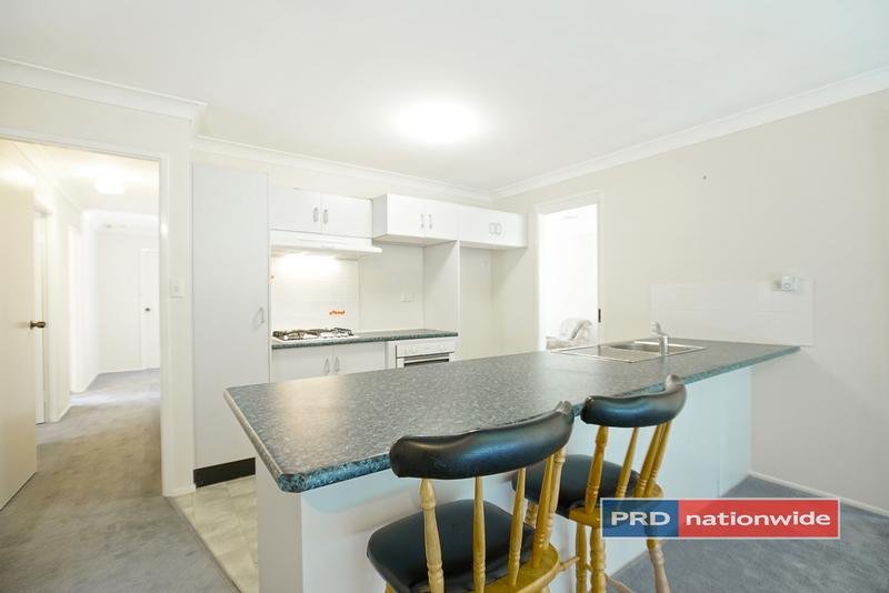 6 Picnic Place CLAREMONT MEADOWS 9