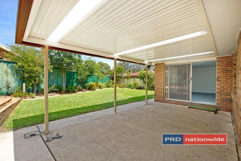 6 Picnic Place CLAREMONT MEADOWS 12