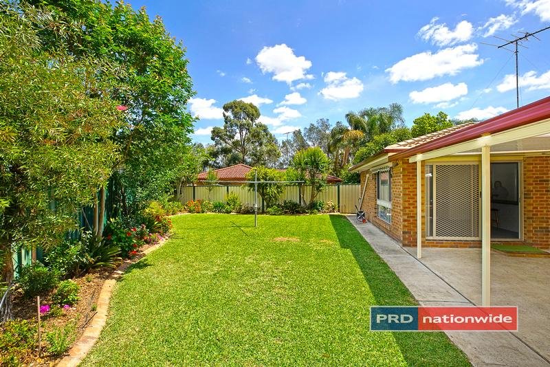 6 Picnic Place CLAREMONT MEADOWS 13