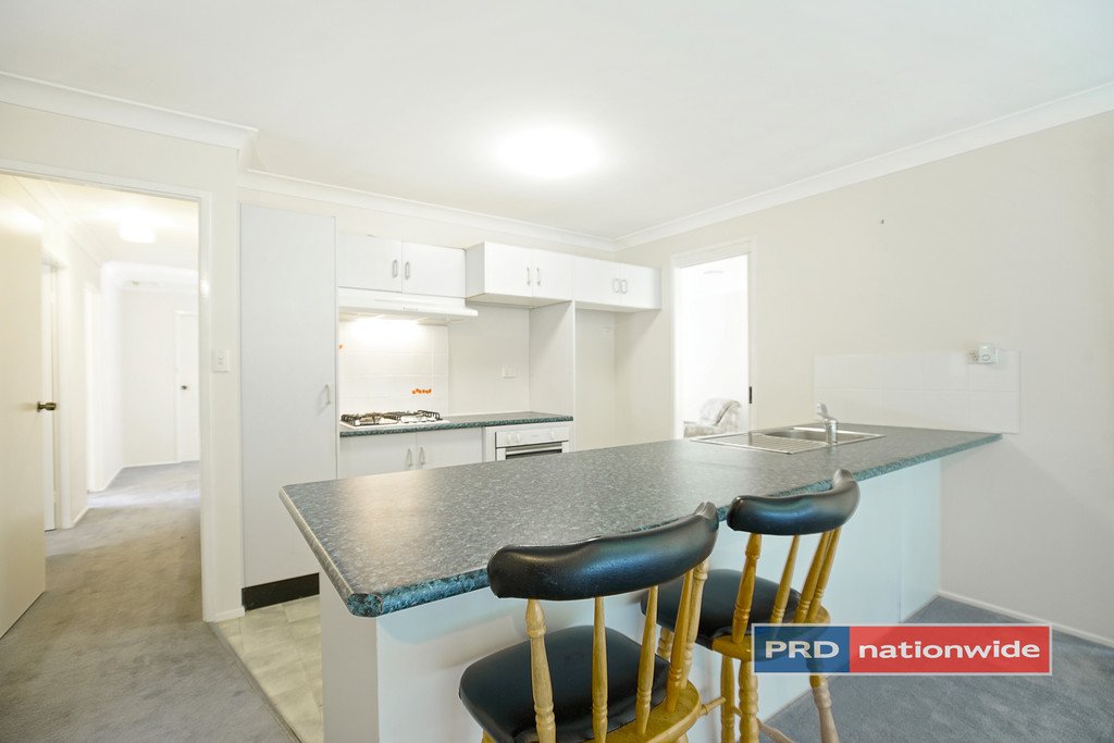 6 Picnic Place CLAREMONT MEADOWS 4