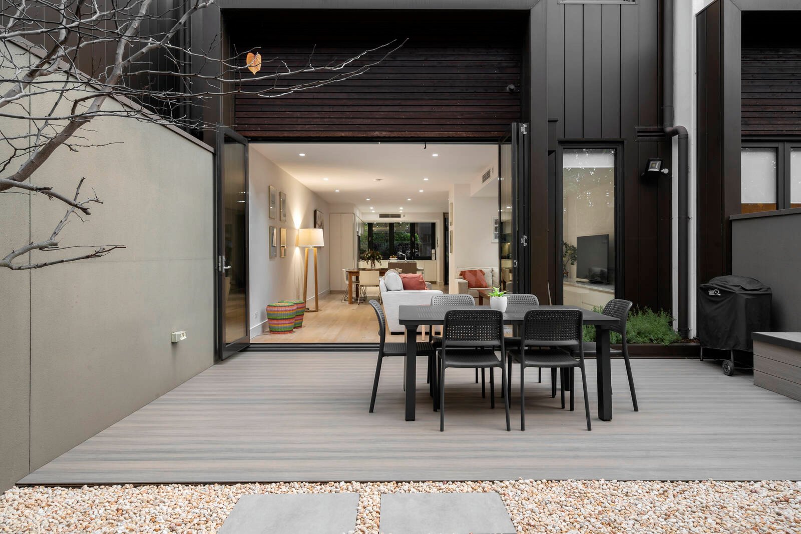 Real Estate and Property in 6 Pin Oak Court, Canterbury, VIC