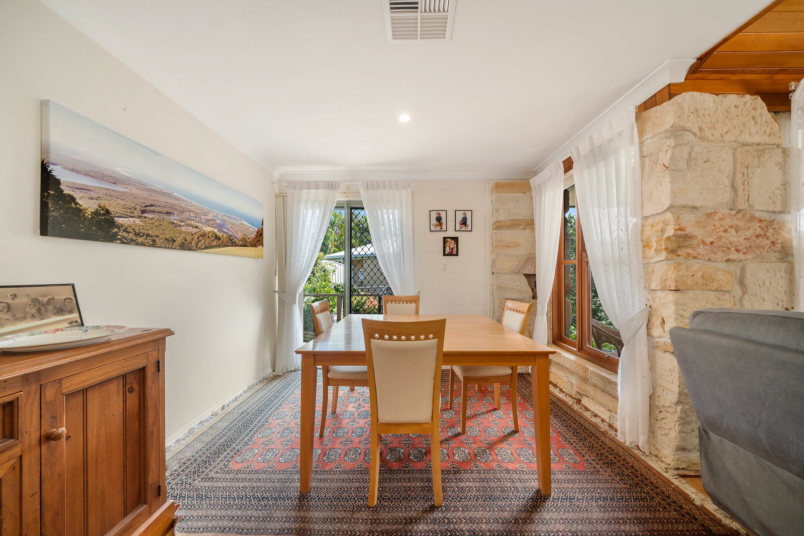 6 Pindari Drive DUNBOGAN 3