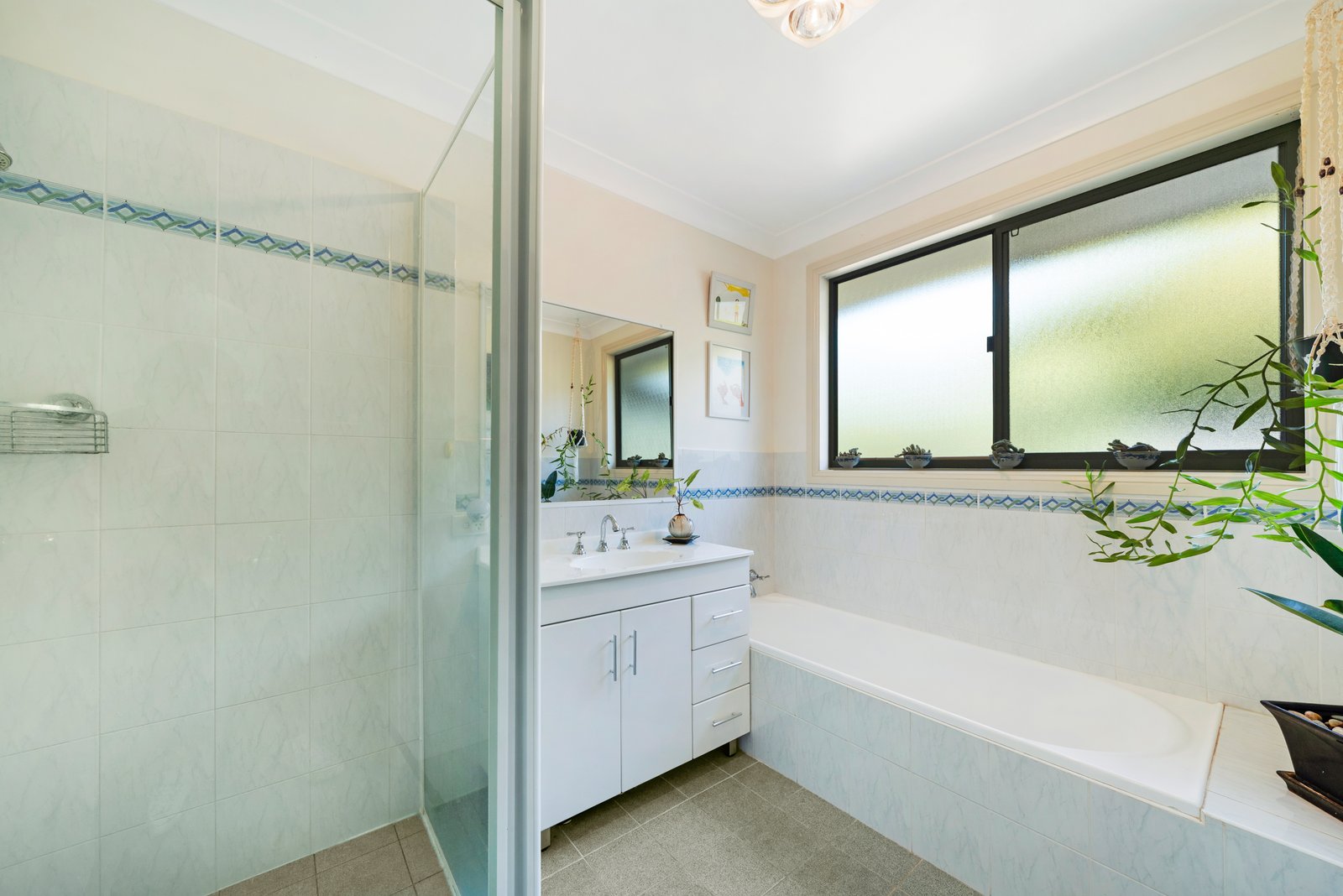 6 Pindari Drive DUNBOGAN 11