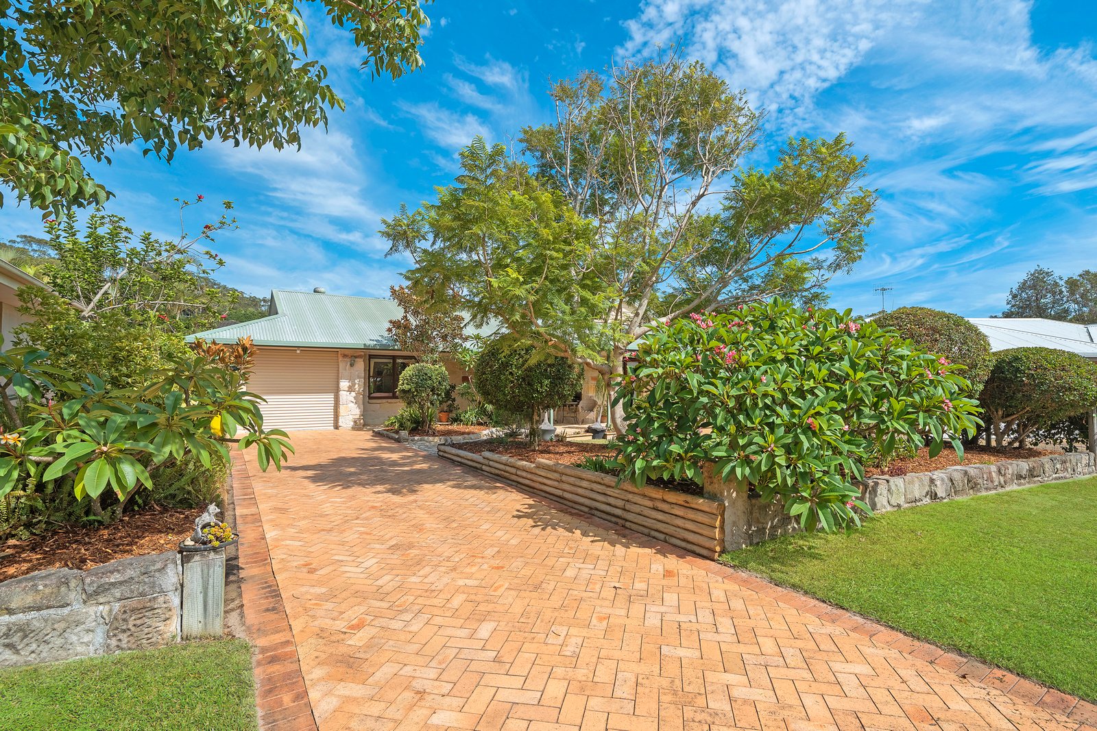 6 Pindari Drive DUNBOGAN 16