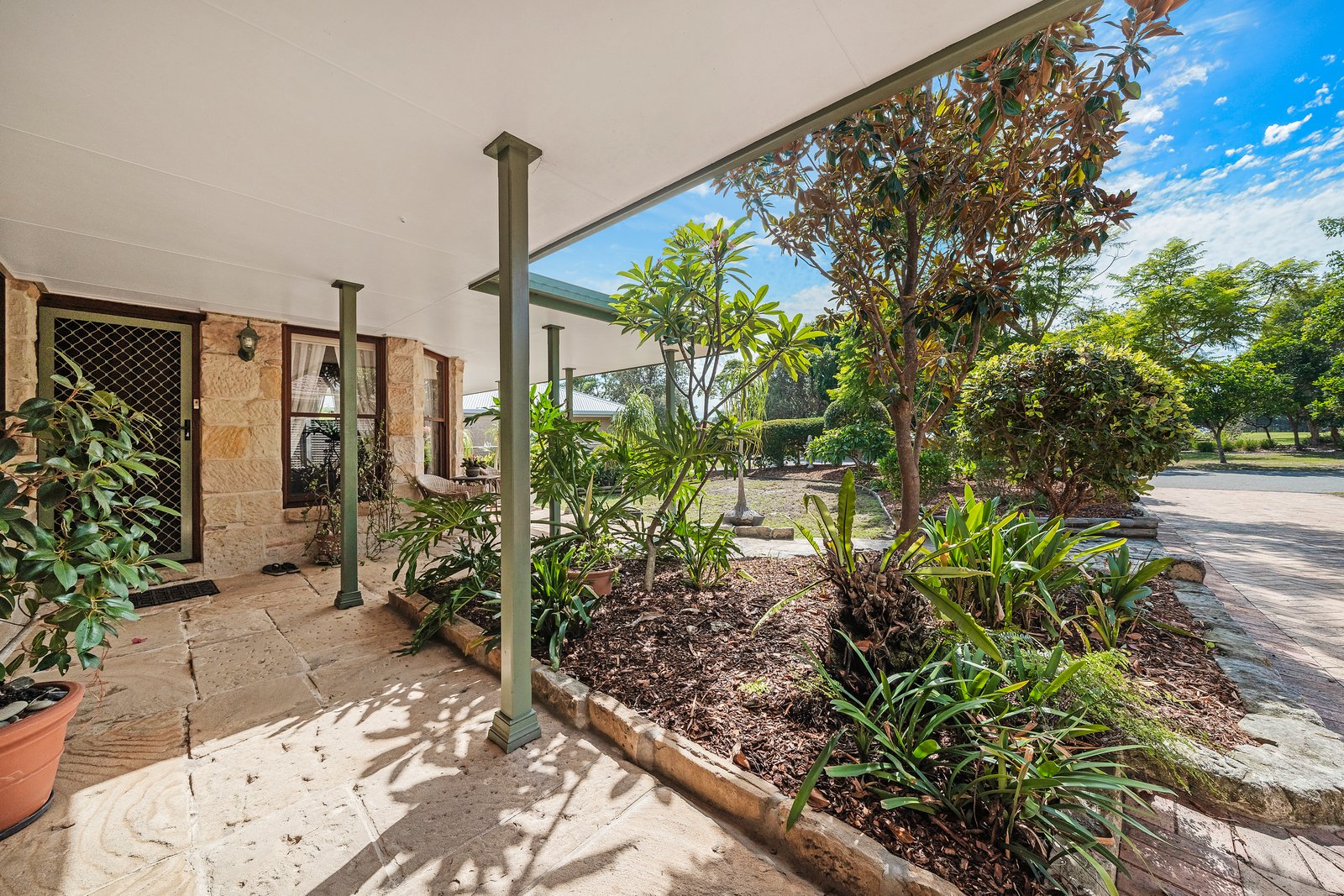 6 Pindari Drive DUNBOGAN 18