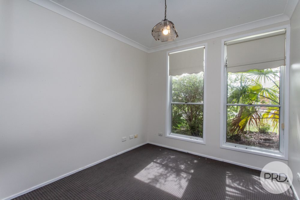 6 Pinto Place ST CLAIR 14