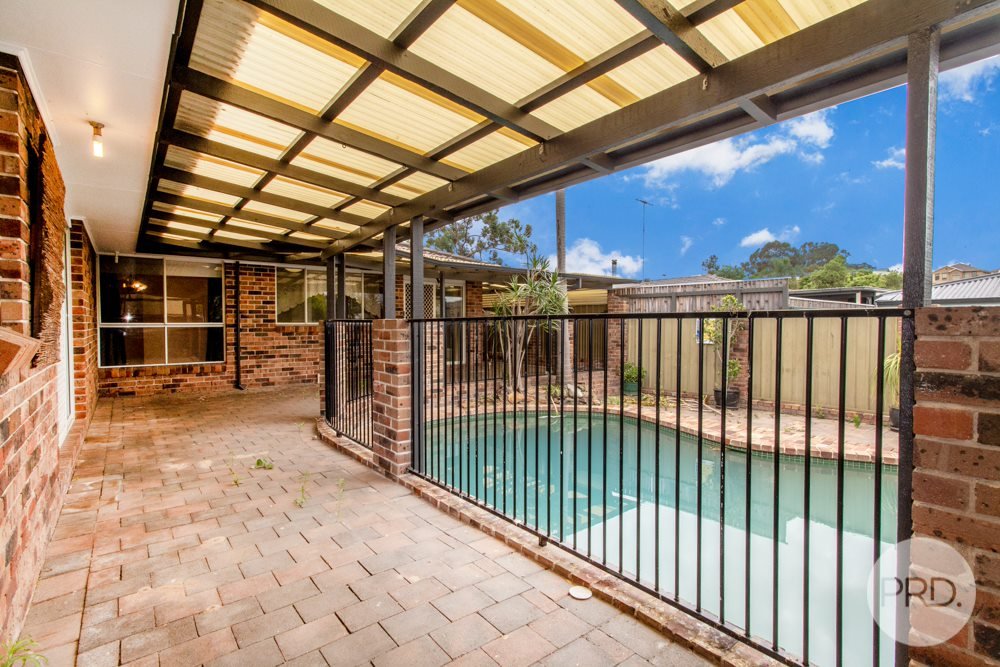 6 Pinto Place ST CLAIR 16