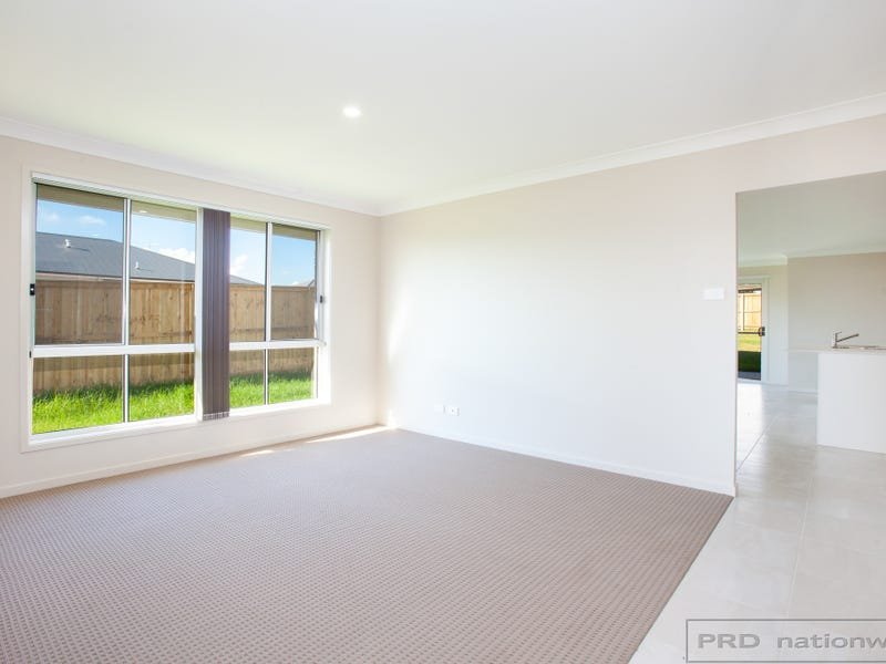 6 Plover Circuit ABERGLASSLYN 6