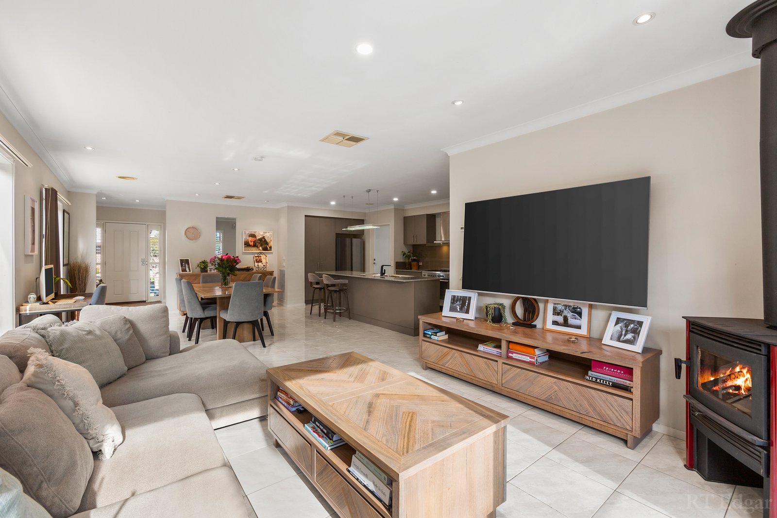 Real Estate and Property in 6 Pollard Drive, Leopold, VIC