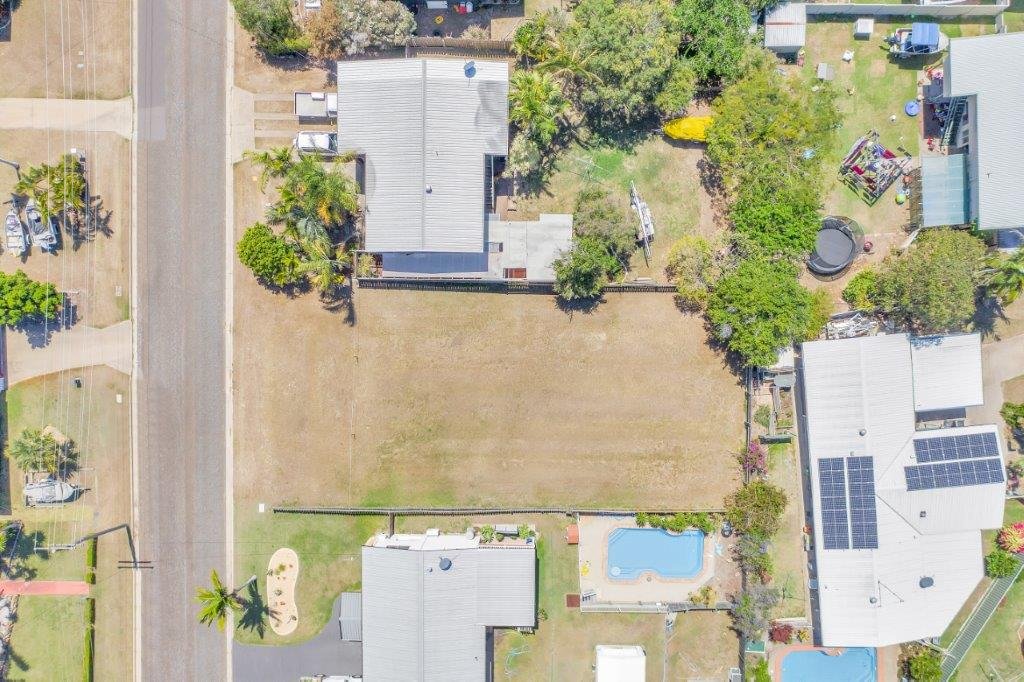 6 POLMAISE Street BOYNE ISLAND 1