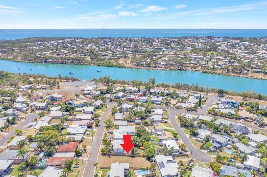 6 POLMAISE Street BOYNE ISLAND 6