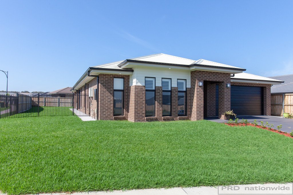 6 Pondsitter Street CHISHOLM 1