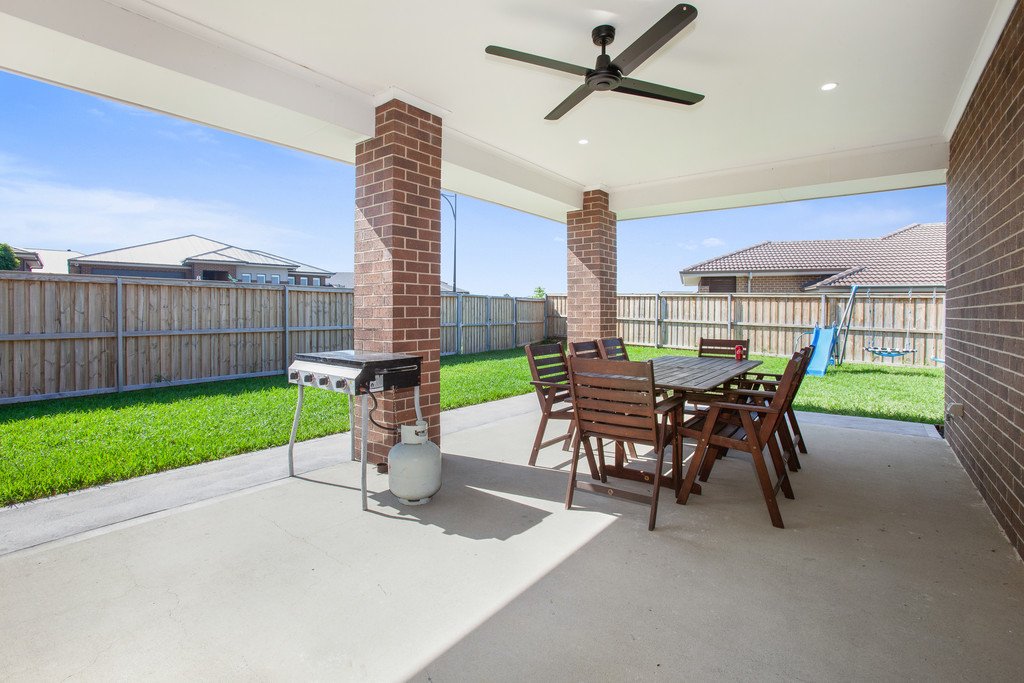 6 Pondsitter Street CHISHOLM 6