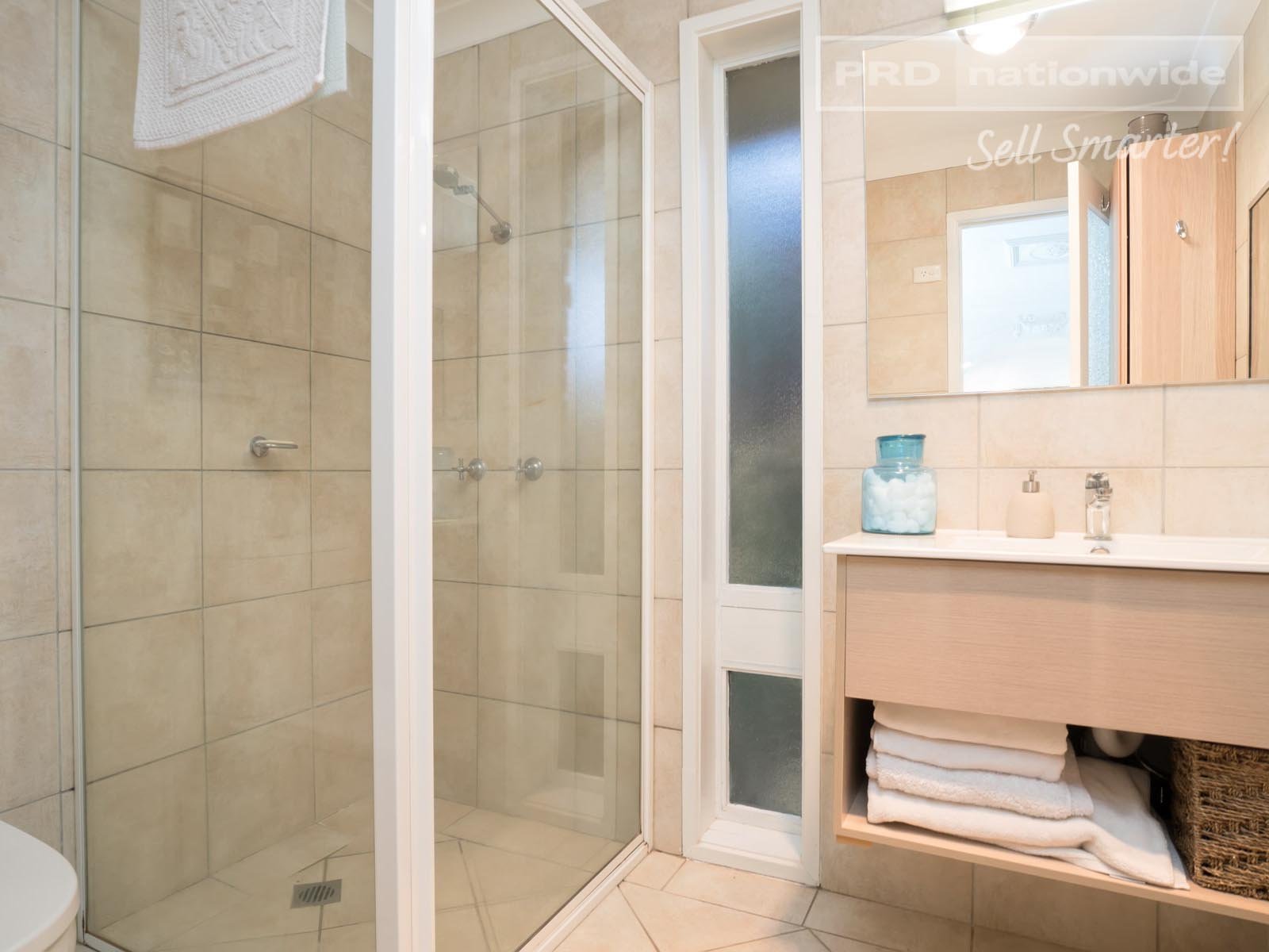 6 Poplar Road LAKE ALBERT 7