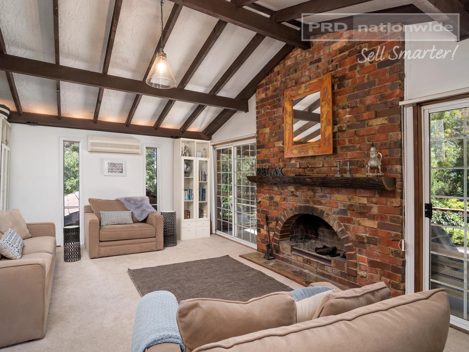 6 Poplar Road LAKE ALBERT 13