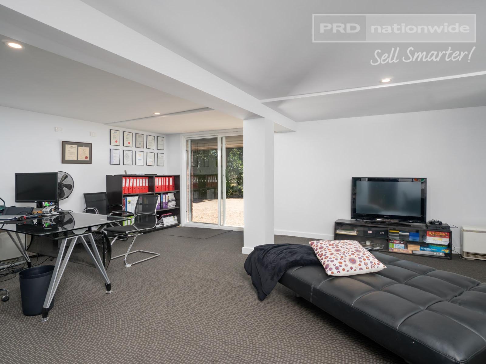 6 Poplar Road LAKE ALBERT 15