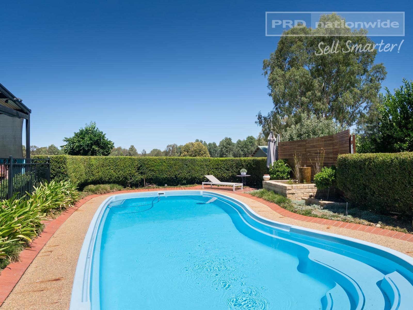 6 Poplar Road LAKE ALBERT 17
