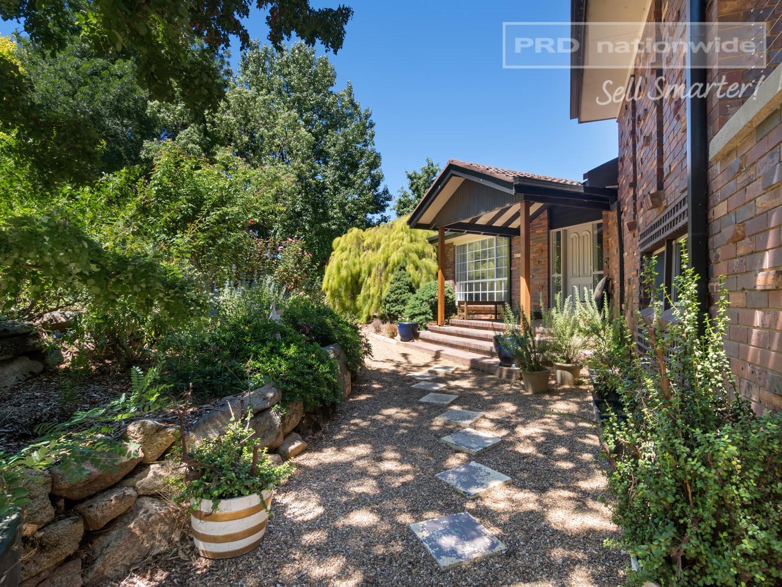 6 Poplar Road LAKE ALBERT 19