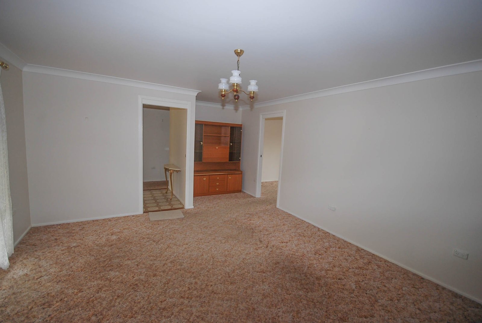 6 Power Street LAKE ALBERT 3