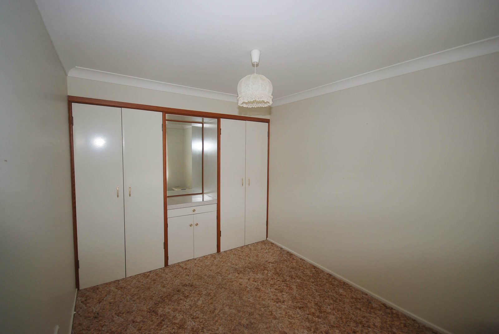 6 Power Street LAKE ALBERT 6