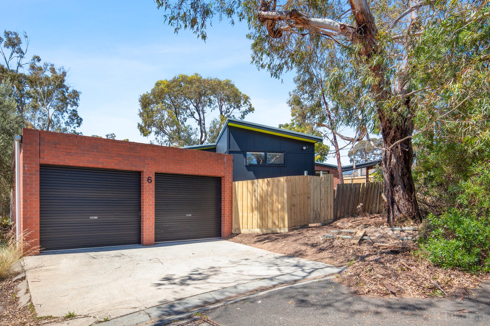 Real Estate and Property in 6 Presidents Avenue, Ocean Grove, VIC