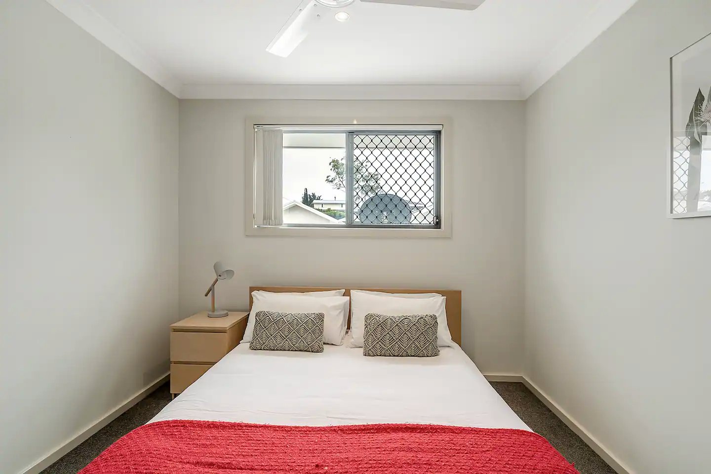 6 Primary Crescent NELSON BAY 13