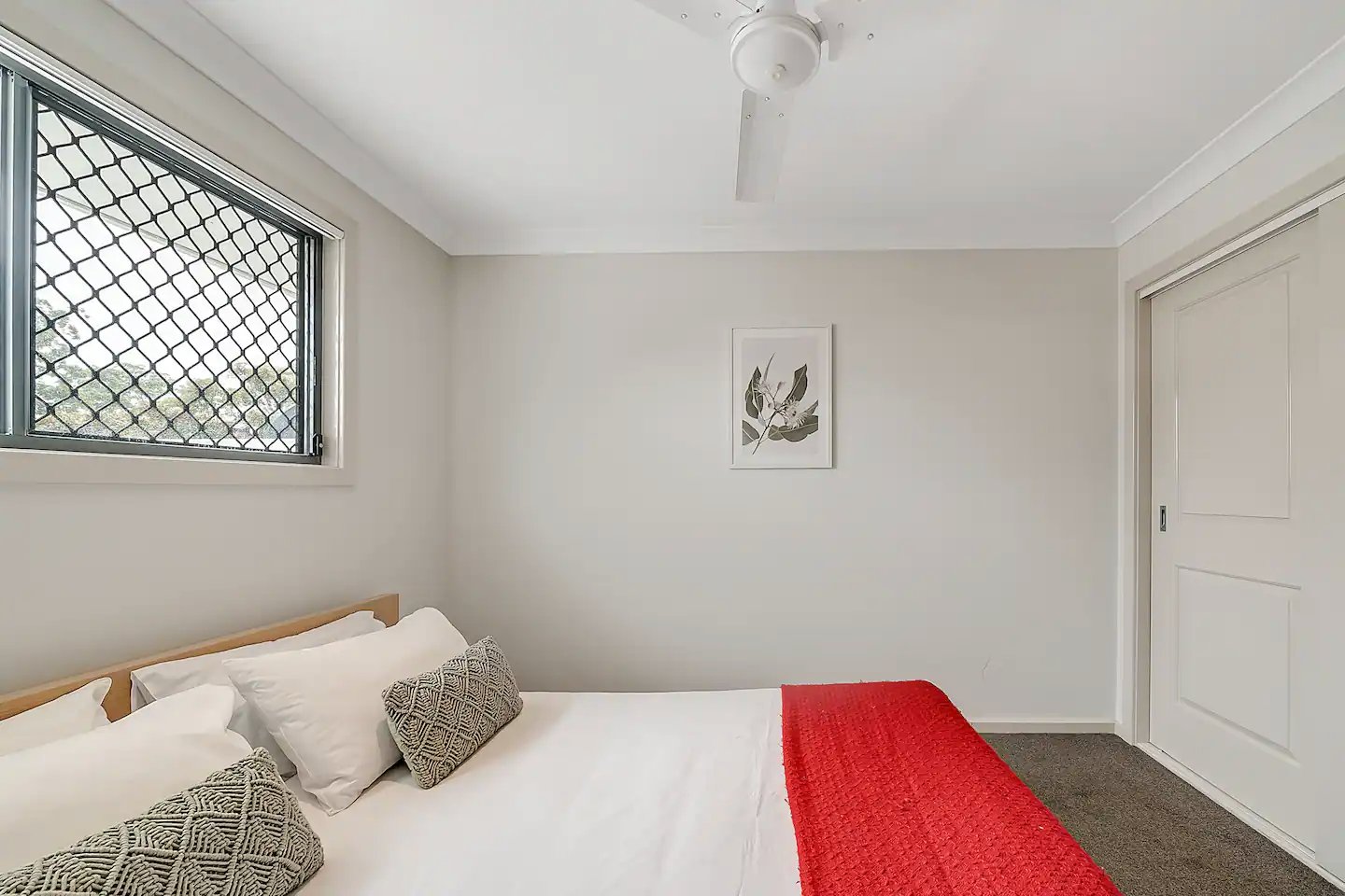 6 Primary Crescent NELSON BAY 14