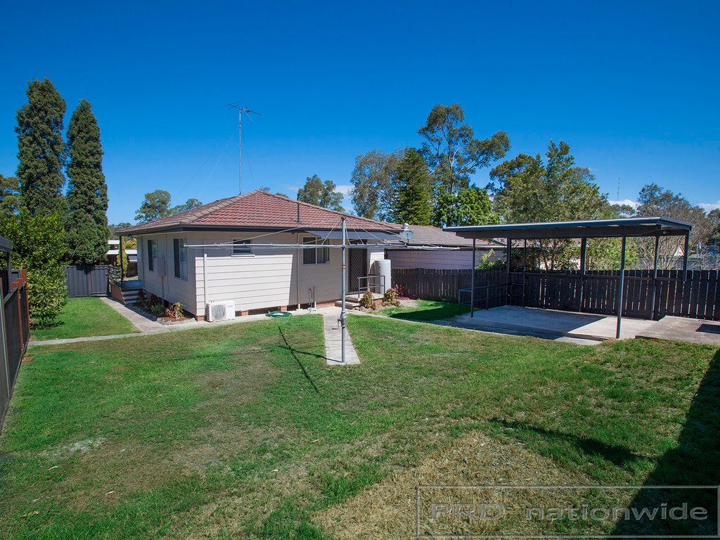 6 Purdom Close THORNTON 13