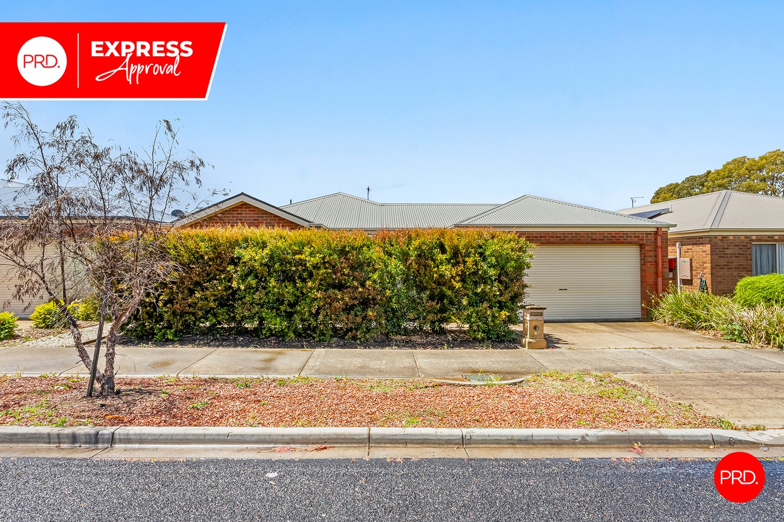 6 Queen St  KANGAROO FLAT 1