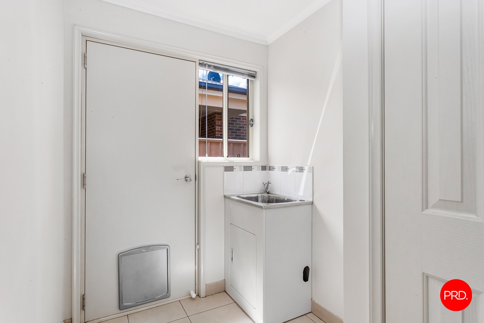 6 Queen St  KANGAROO FLAT 13