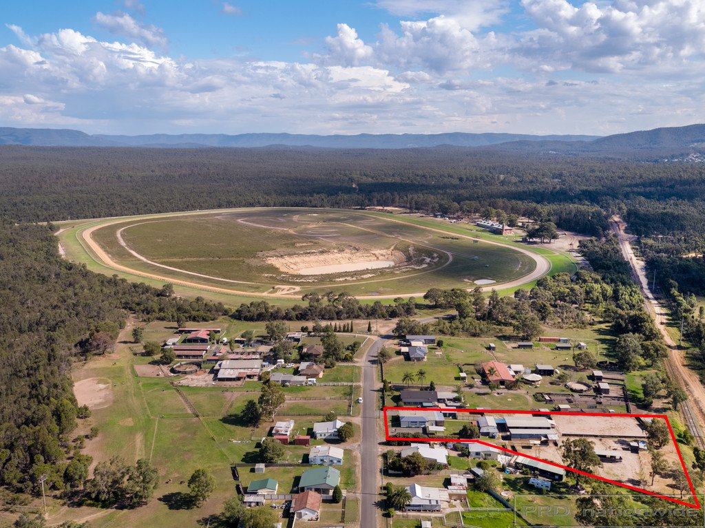 6 Racecourse Road CESSNOCK 3