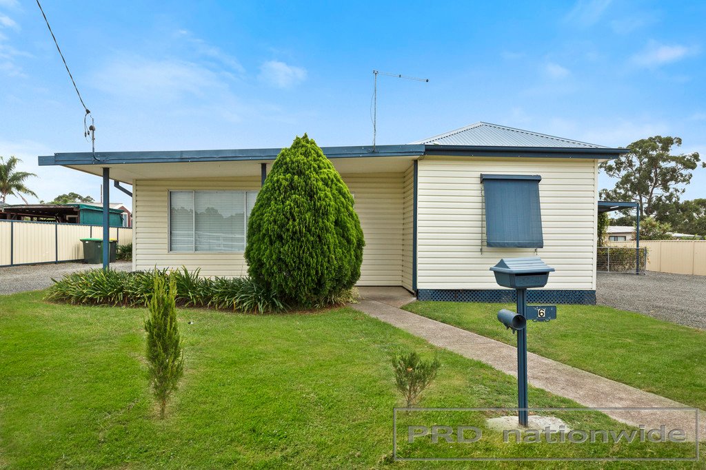 6 Racecourse Road CESSNOCK 4