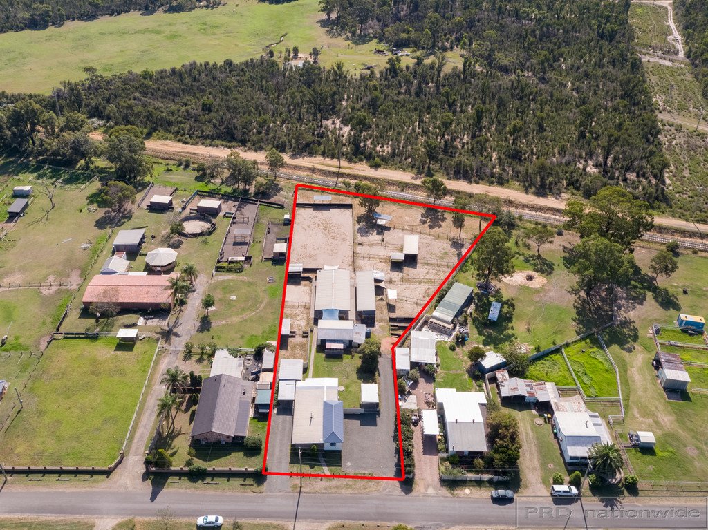 6 Racecourse Road CESSNOCK 22