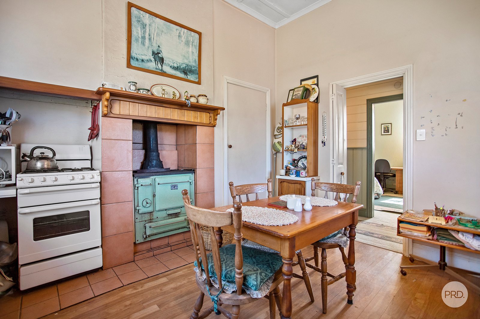 6 Railway Place South GOORNONG 5