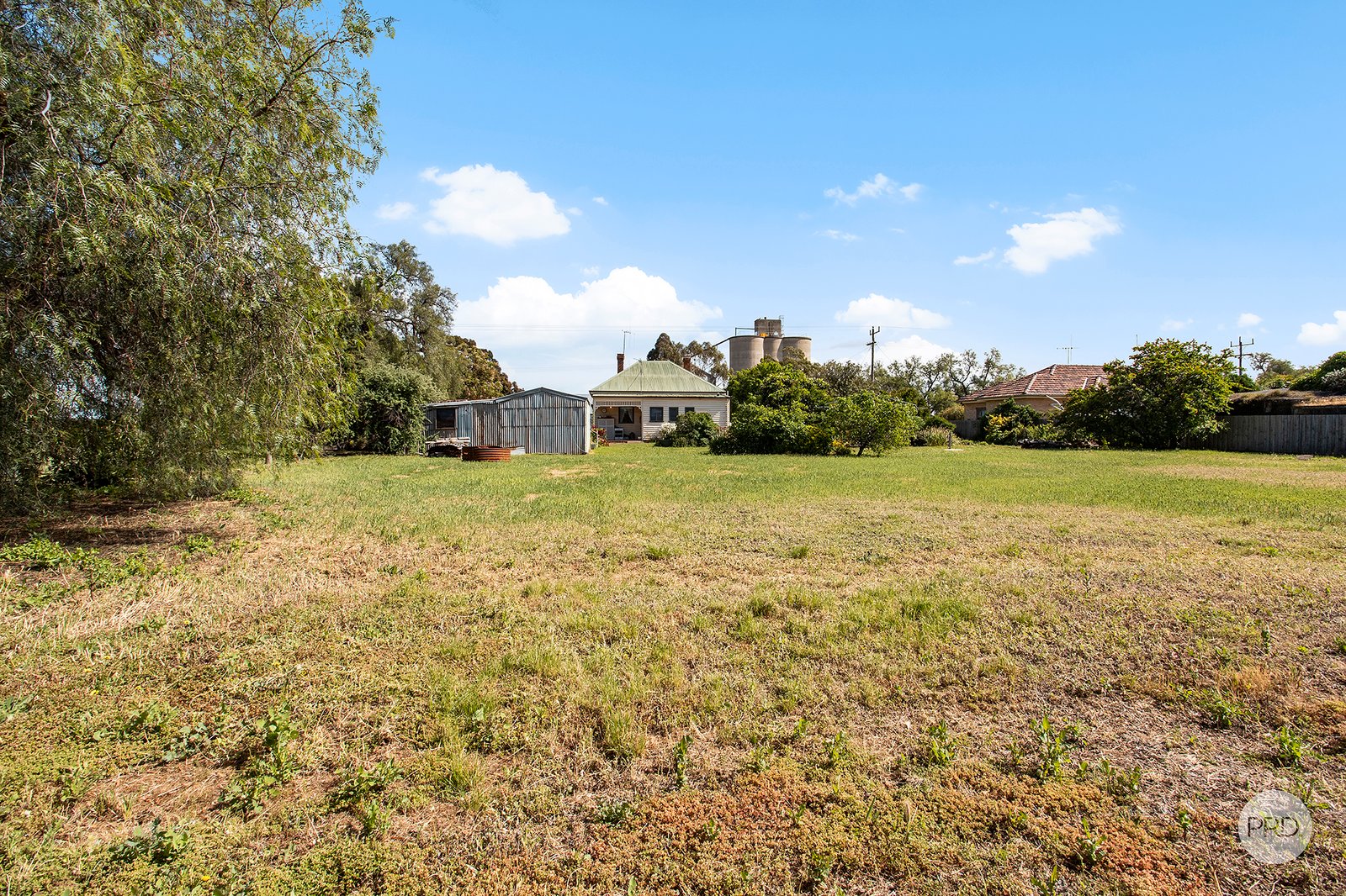 6 Railway Place South GOORNONG 12