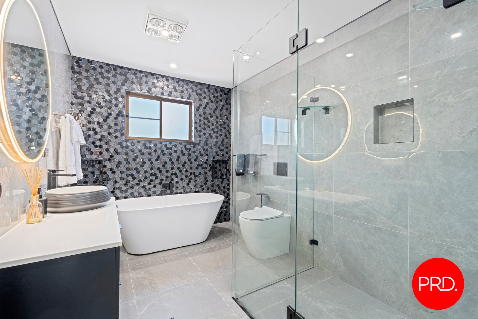 6 Ramsgate Road KOGARAH BAY 7