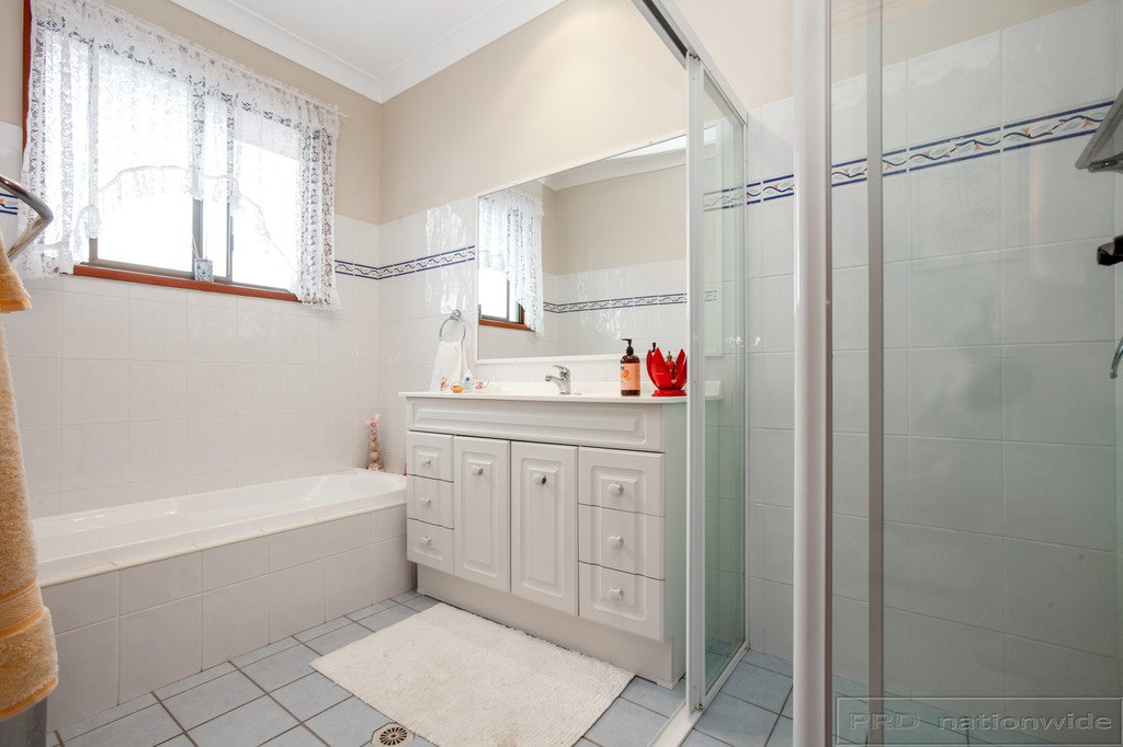 6 Rathluba Crescent EAST MAITLAND 14