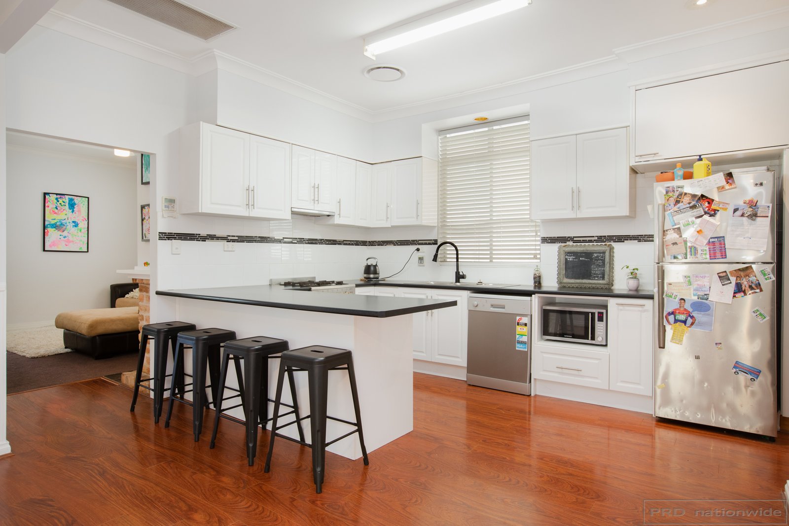 6 Raymond Terrace Road EAST MAITLAND 2