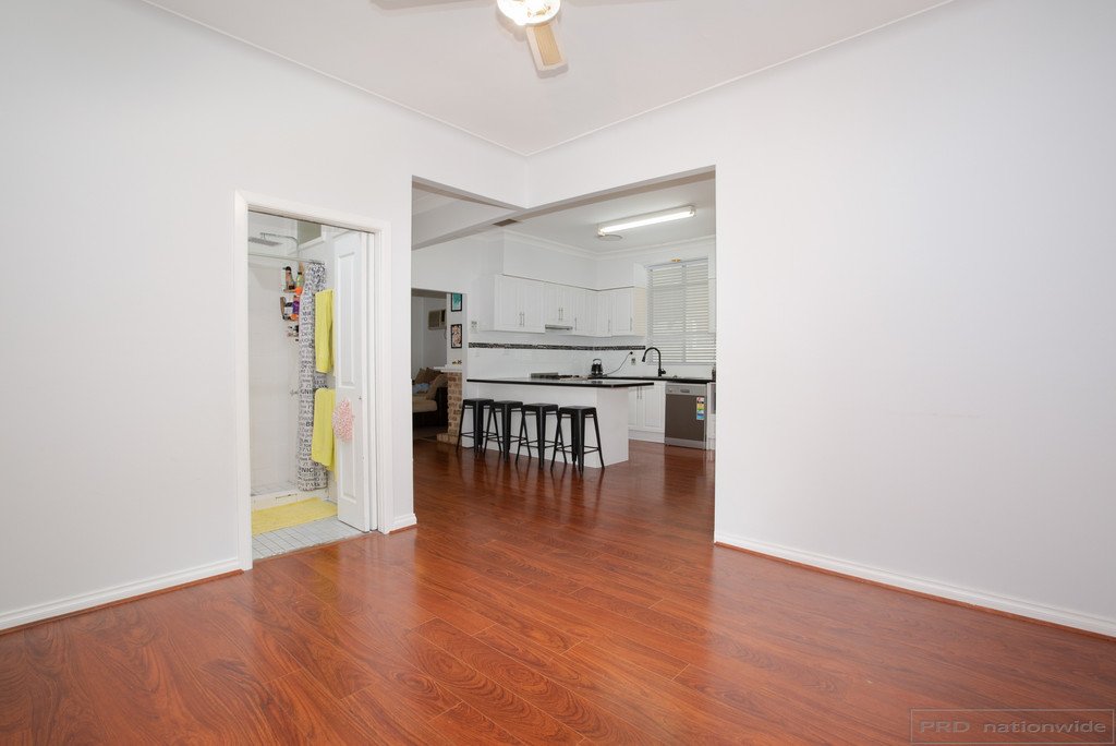 6 Raymond Terrace Road EAST MAITLAND 6