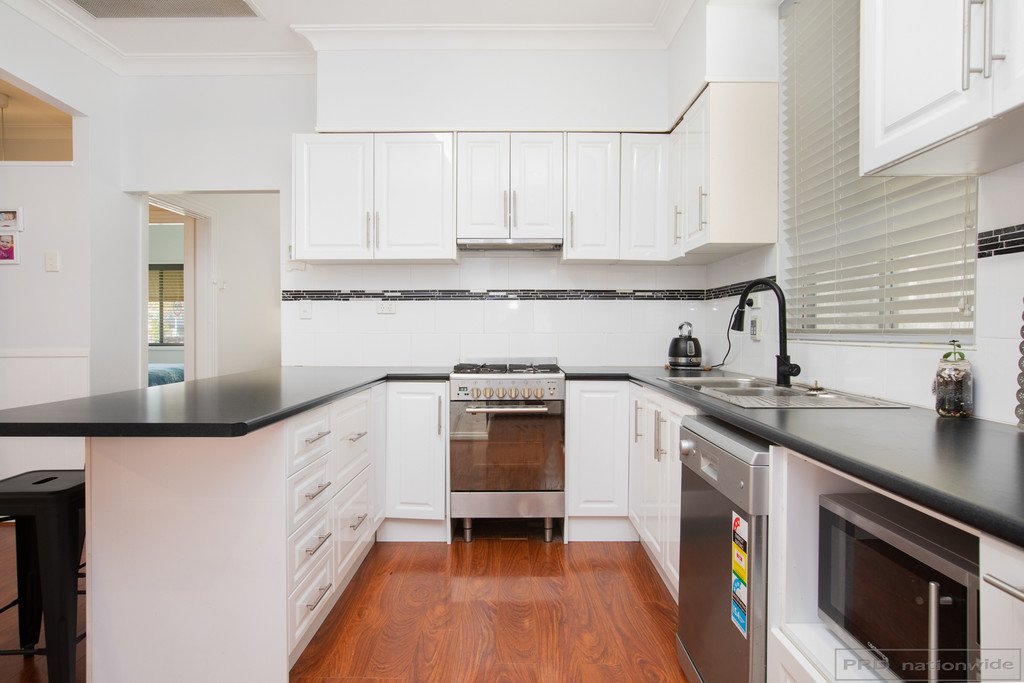 6 Raymond Terrace Road EAST MAITLAND 8