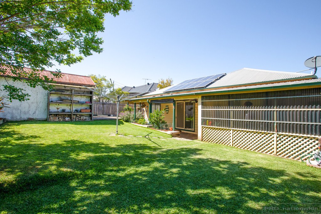 6 Raymond Terrace Road EAST MAITLAND 17